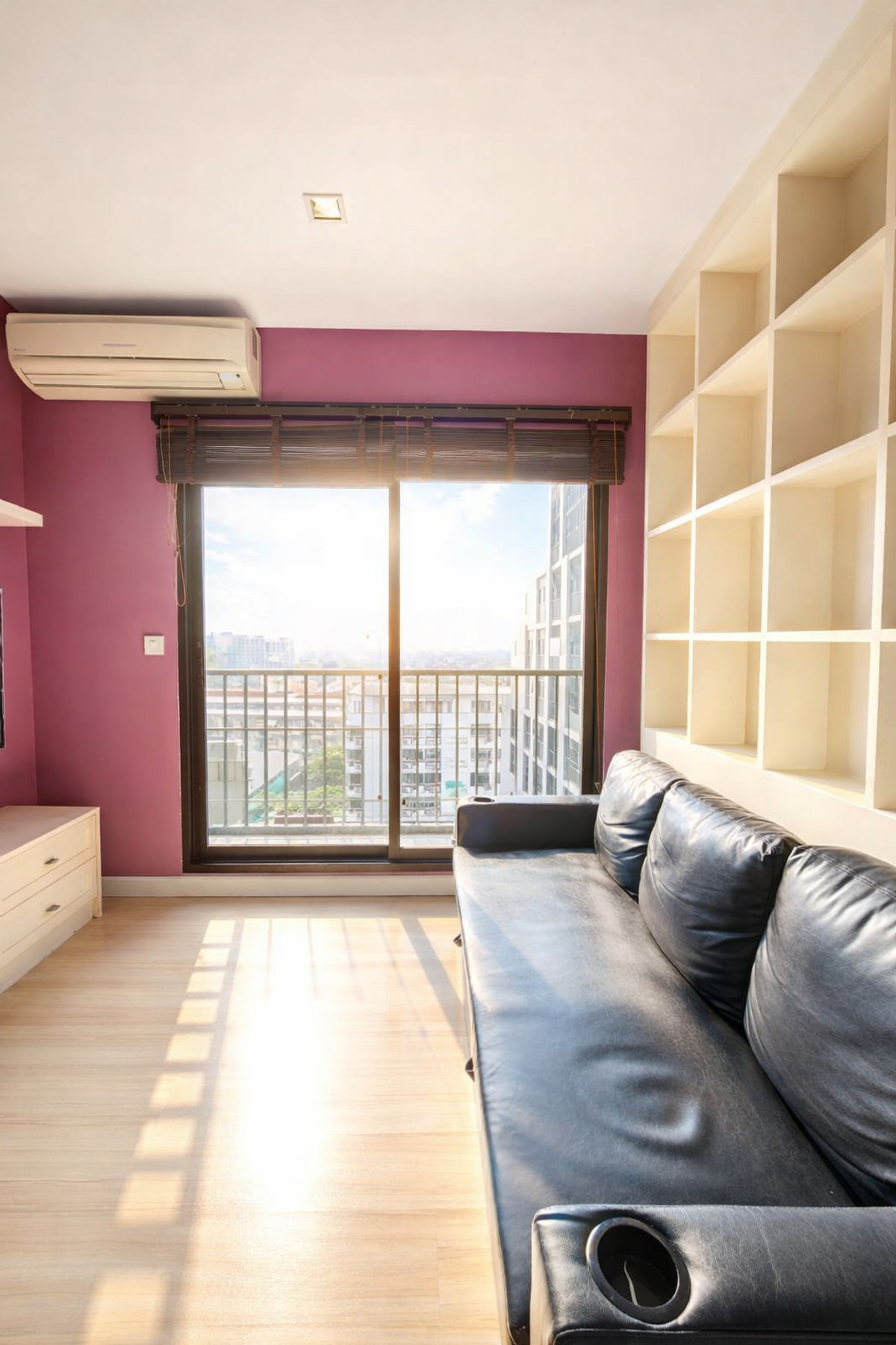 For RentCondoSathorn, Narathiwat : For rent: The Seed Mingle Sathorn Suanplu, corner room, 46 sq m., ready to move in, talk to us.