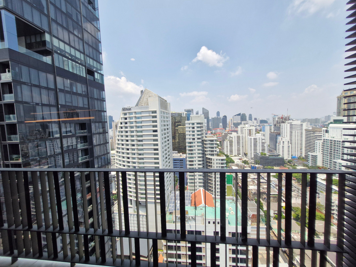 For RentCondoSukhumvit, Asoke, Thonglor : Highlights Unit Pet-friendly condominium close BTS Asoke