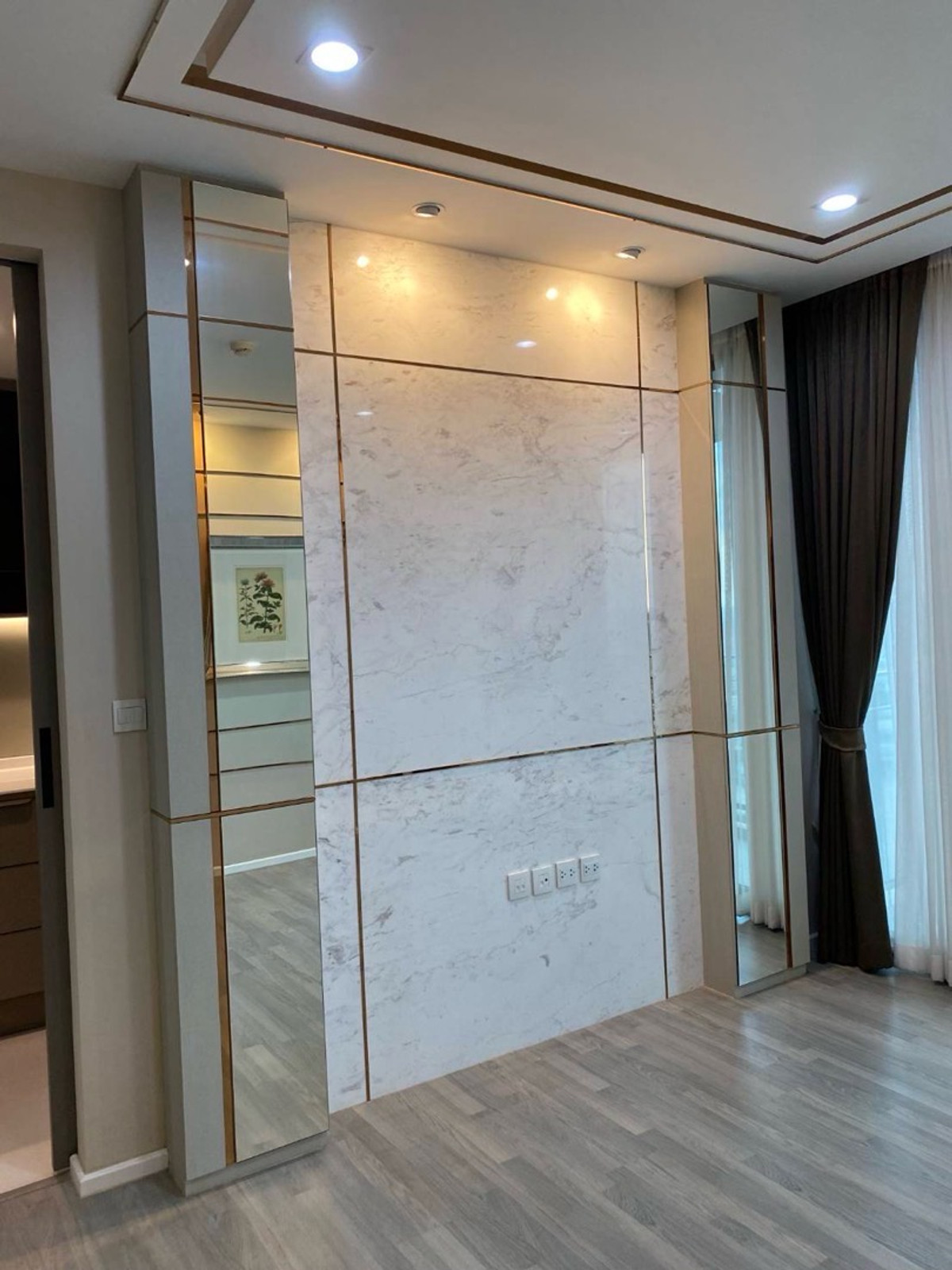 ขายคอนโดบางซื่อ วงศ์สว่าง เตาปูน : 333 ริเวอร์ไซด์ **ขายด่วน** 2 นอน ชั้นสูง วิวแม่น้ำ พร้อมอยู่ ราคาเพียง 12.5 ล้านเท่านั้น