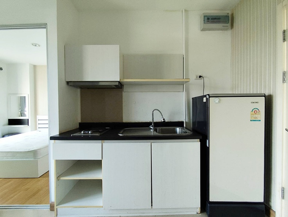 For RentCondoKhlongtoei, Kluaynamthai : *FOR RENT* Aspire Rama4 nice unit near BTS Ekamai 800 m.