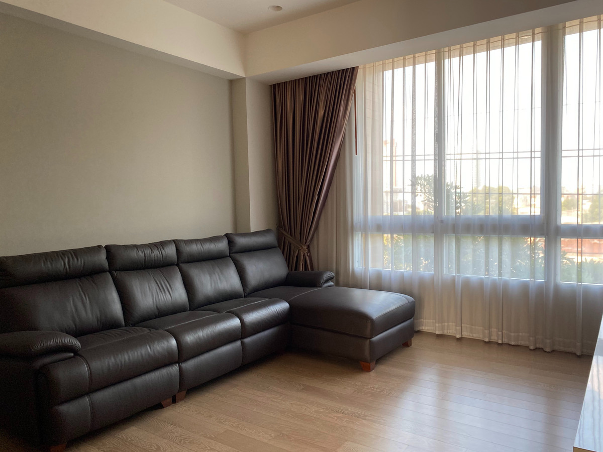 HouseSapankwai,Jatujak : [FOR RENT AND SELL] I-nine Inthamara 9 for sale and rent, 3-story detached house, I-nine project, Soi Inthamara 9, house style, 3 bedrooms, 5 bathrooms, size 39 sq m., usable area 302 sq m., near BTS Saphan Khwai Station, only 1 km., with parking for 3 ca