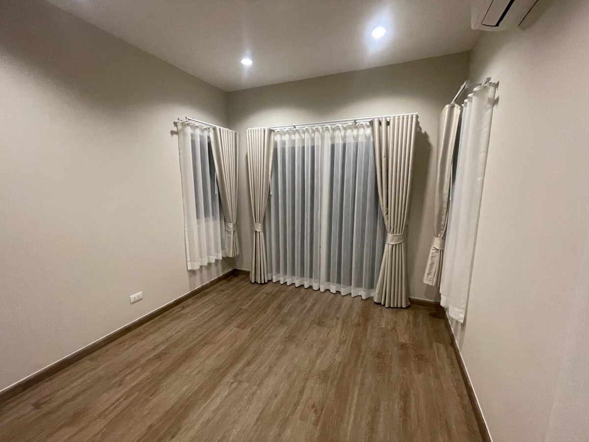 ขายบ้านอยุธยา : ขออนุญาต แอดมินครับ ขายบ้านหมู่บ้าน อณาสิริ อยุธยา 2 เกาะเรียน  บ้านเดี่ยว 4 ห้องนอน 4 ห้องน้ำ 