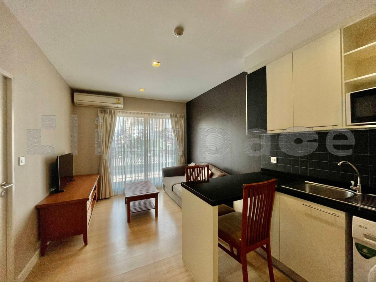 For RentCondoSathorn, Narathiwat : ▚ LI118ツ FOR RENT: The Seed Mingle 1BR 41.91sqm. 18K ✨ Spacious Layout, Great Price, Cool Orientation & Fully Furnished 🏙️