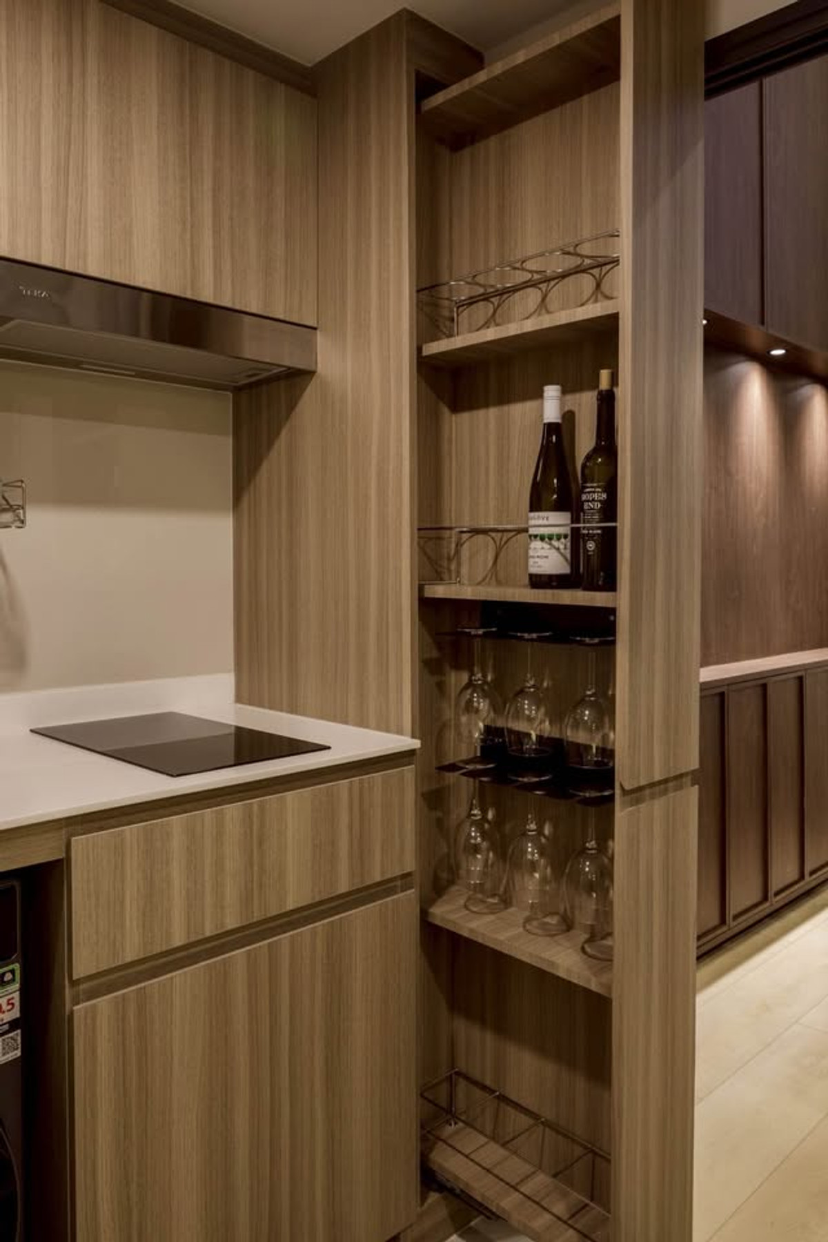 For RentCondoKhlongtoei, Kluaynamthai : ⭐️ Life Rama 4 - Asoke ⭐️ Luxury room 3 Bed 2 Bath fully furnished with high quality materials , Ready to move in