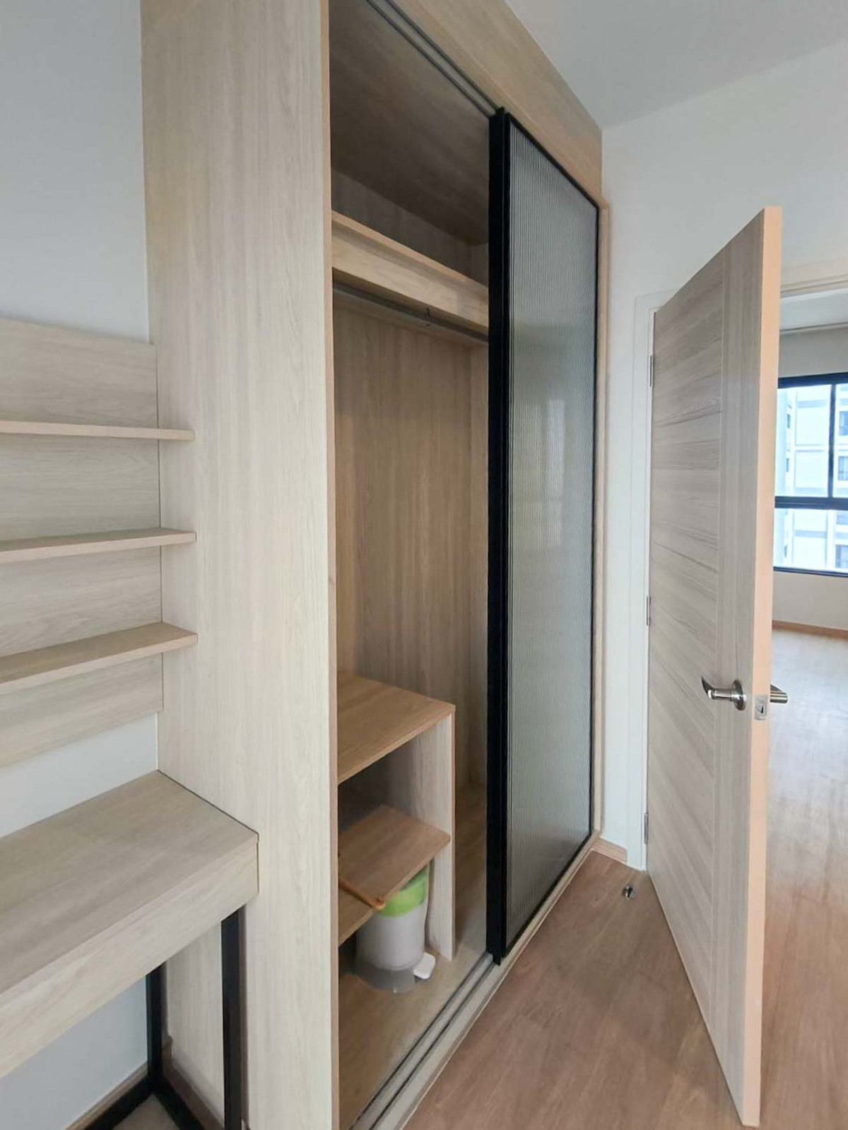 For RentCondoPathum Thani,Rangsit, Thammasat : Condo for Rent Common TU, 2 beds 1 bath 51 Sqm Fully Furnished Near Chiangrak Rd Thammasat Rangsit Khlong Luang Phaholyothin Expressway: KT26R-007