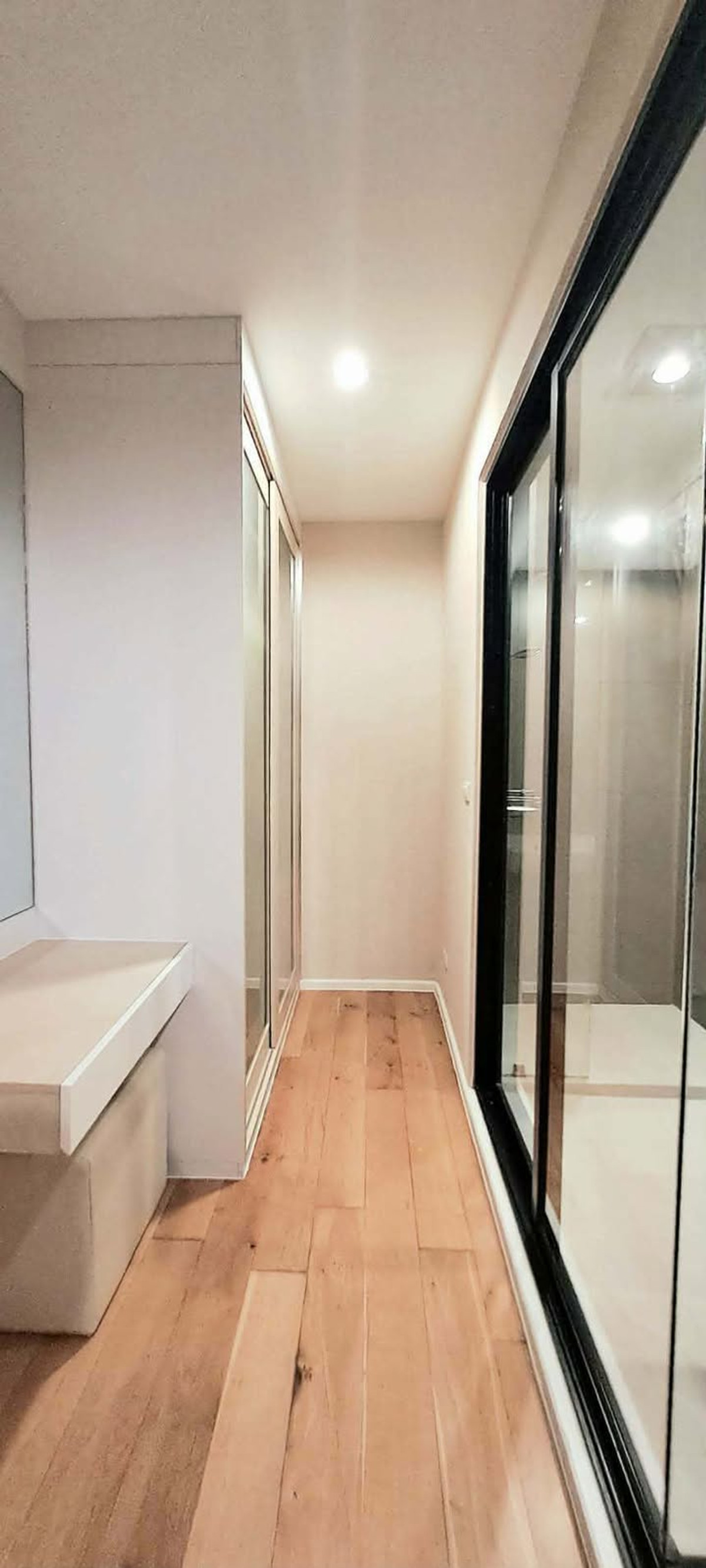 For RentCondoSukhumvit, Asoke, Thonglor : For rent, Up Ekamai (77.48 sq m.), 2 bedrooms, 2 bathrooms, beautifully decorated, ready to move in.