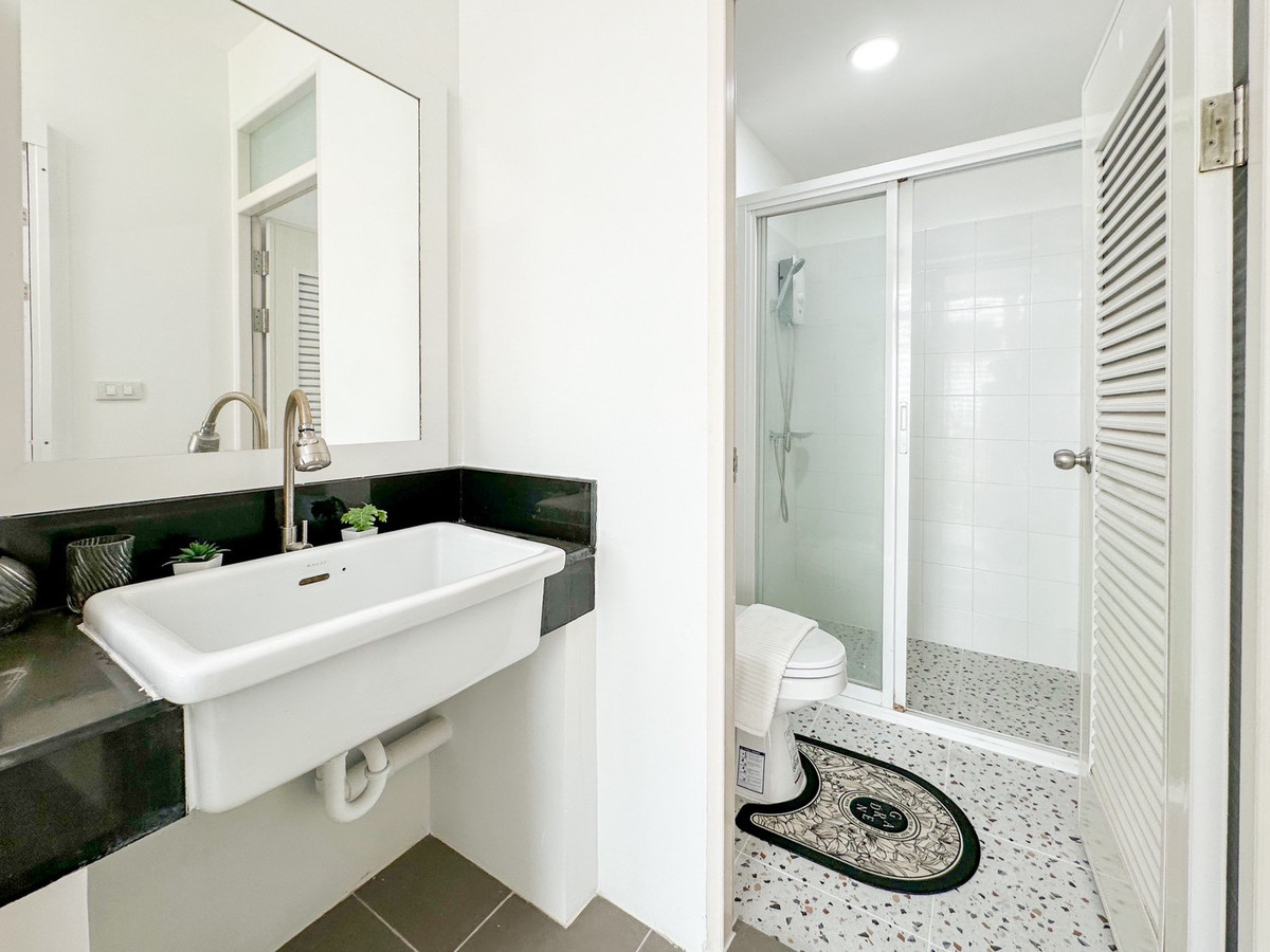 ขายคอนโดโชคชัย4 ลาดพร้าว71 : 🔥 The Tree ลาดพร้าว-วังหิน แต่งใหม่กริ๊บ✨ ชั้น 8 วิวโล่ง ลมดี อยู่แล้วรวย ตกแต่งเสร็จ 🧳 หิ้วกระเป๋ามาเลย