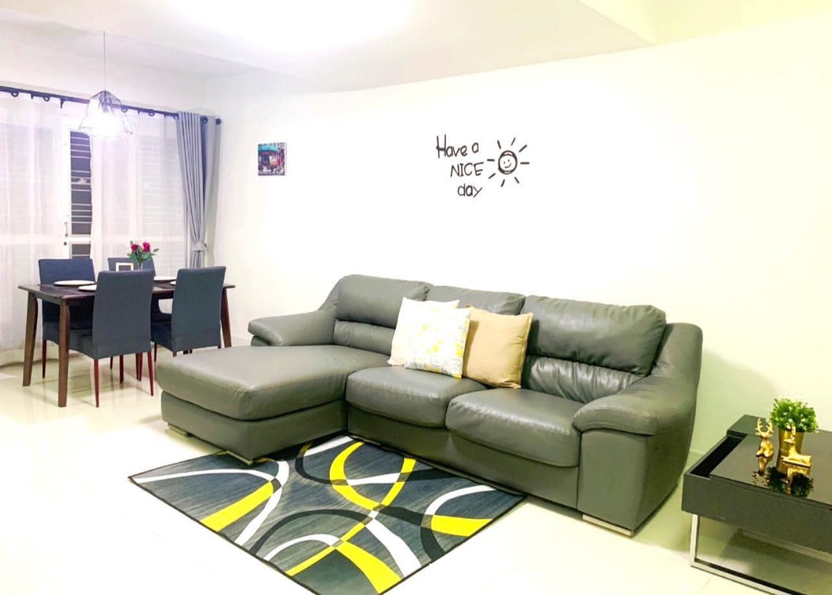 ให้เช่าทาวน์โฮมนวมินทร์ รามอินทรา : ทาวน์โฮม 2 ชั้น พร้อมเฟอร์นิเจอร์ ตกแต่งสวยงาม ให้เช่า ย่านรามอินทรา-สายไหม ใกล้ฟู้ดแลนด์ สายไหม เพียง 2.4 กม.