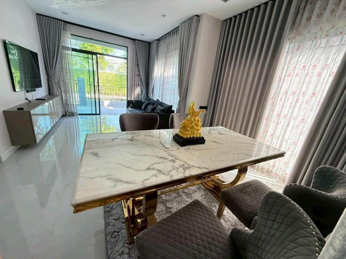 ให้เช่าบ้านปทุมธานี รังสิต ธรรมศาสตร์ : Salila 🚩for rent Bangkok Boulevard ติวานนท์–รังสิต (โซนบางกะดี)
บ้านเดี่ยว 2 ชั้น | บ้านใหม่ พร้อมเข้าอยู่