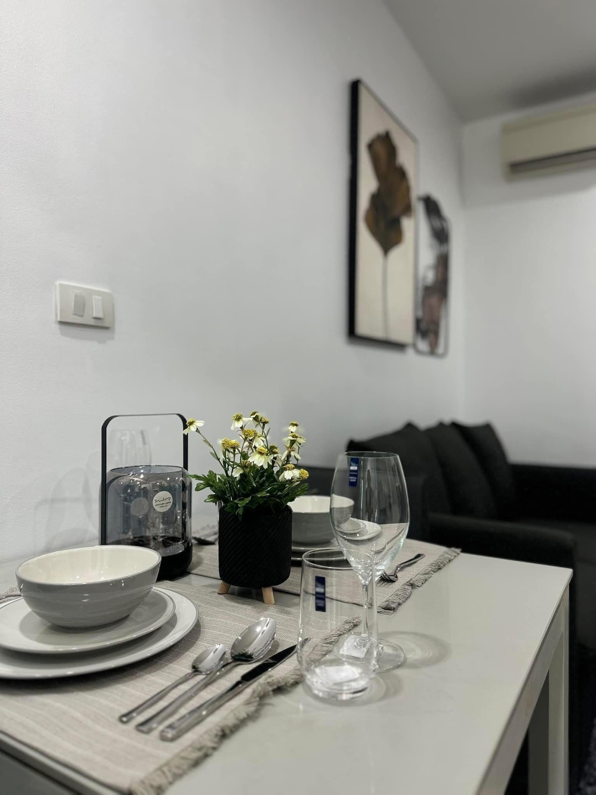 ขายคอนโดรัชดา ห้วยขวาง : FOR RENT - 1 BEDROOM 27 SQ.M-  READY TO MOVE IN - CALL NOW 094-641-5974