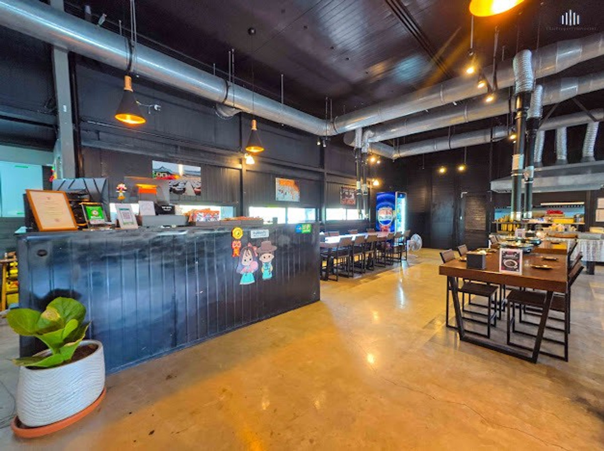 ขายร้านค้า/ตลาดนัดปิ่นเกล้า จรัญสนิทวงศ์ : พร้อมรับฟังทุกข้อเสนอ!!! สามารถดำเนินกิจการต่อได้ทันที ขายสิ่งปลูกสร้างพร้อมร้านอาหาร(ปิ้งย่าง) 503 ตารางเมตร ต้นซอยจรัญสนิทวงศ์ 32 พร้อมสัญญาเช่าระยะยาว 18 ปี บนที่ดิน 256 ตารางวา ราคาพิเศษ!!