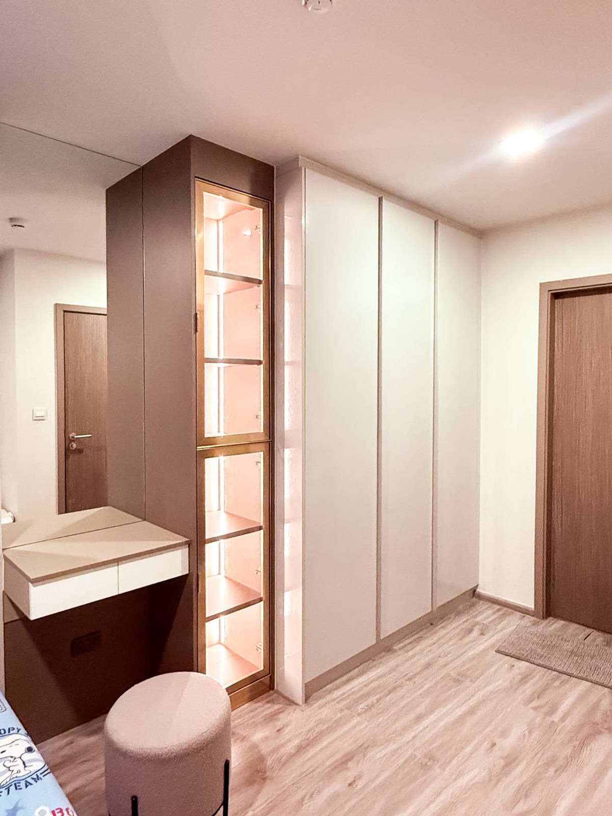 For SaleCondoRatchathewi,Phayathai : Condo for sale urgently!! Near BTS Ratchathewi ✨Maestro 14 Siam - Ratchathewi, open animal raising project, great price 🐶