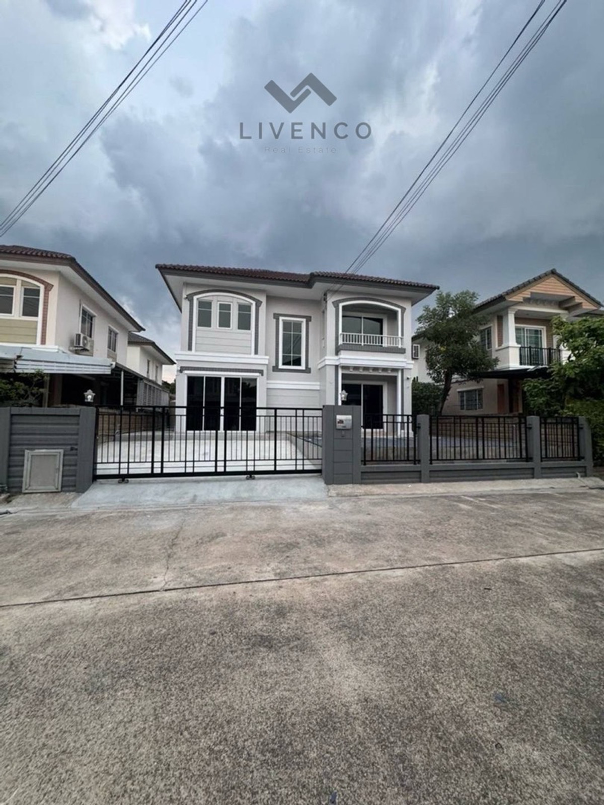 ขายบ้านสมุทรปราการ สำโรง : ขายบ้านเดี่ยว หมู่บ้านภัสสร (บางนา)
(Passorn 25 Bangna)
(LVC40004)