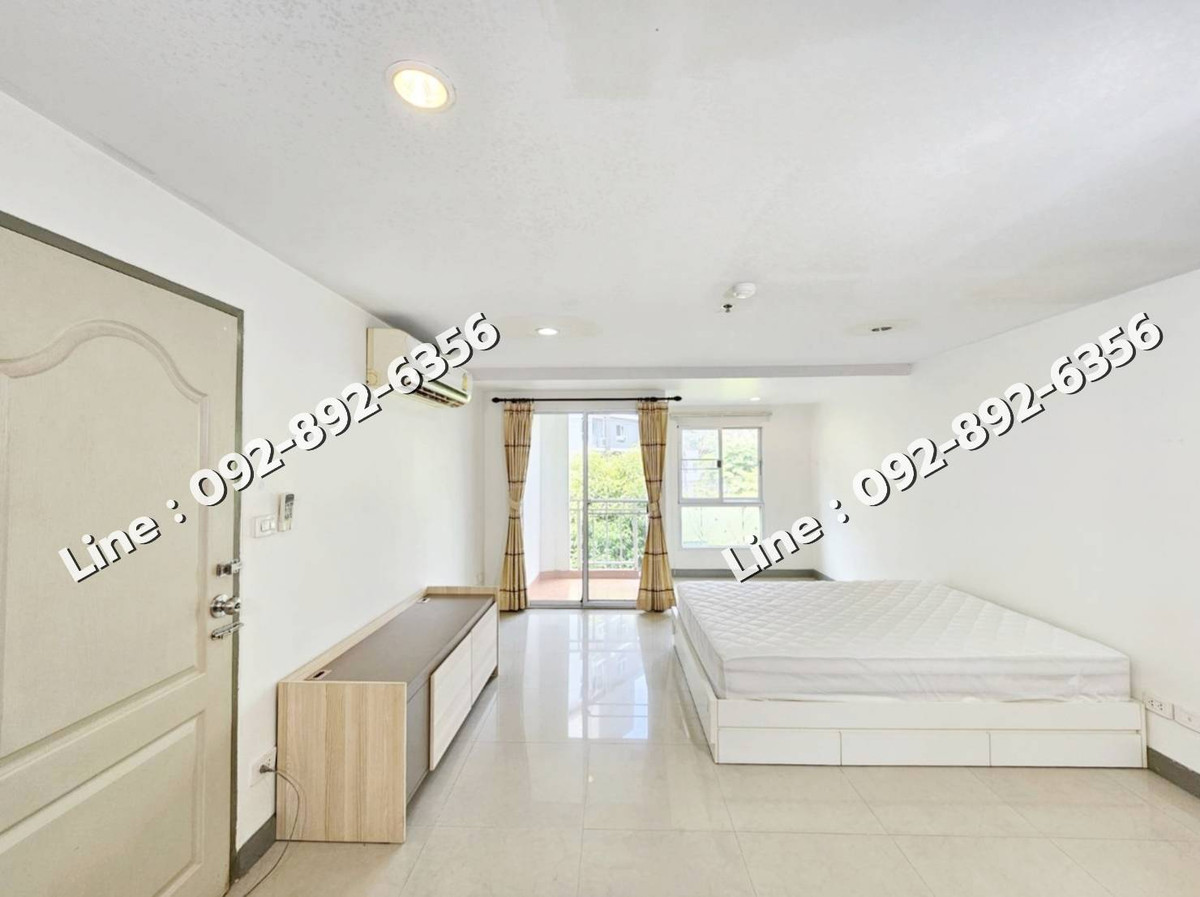 ขายคอนโดบางนา แบริ่ง ลาซาล : ขายถูก: คอนโดห้องมุม Combine 74 ตรม. รีเจ้นท์ โฮม 7/1 บางนา-สรรพาวุธ Regent Home 7/1 Bangna-Sanphawut 