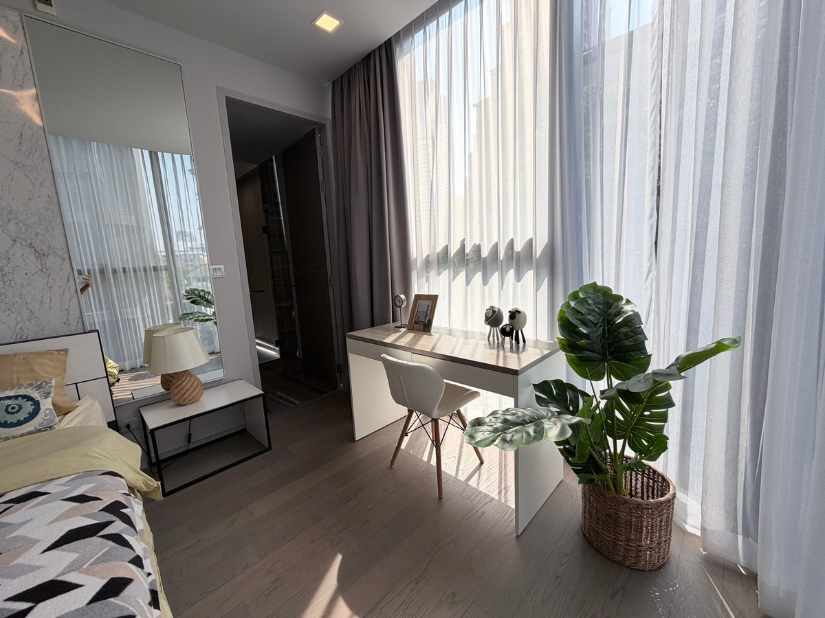 ให้เช่าคอนโดสุขุมวิท อโศก ทองหล่อ : ปล่อยเช่า คอนโดใกล้รถไฟฟ้า BTS พร้อมพงษ์ | Ashton Residence 41 | 3 ห้องนอน ใจกลางสุขุมวิท ห่างจาก Miracle Mall เพียง 400 ม.