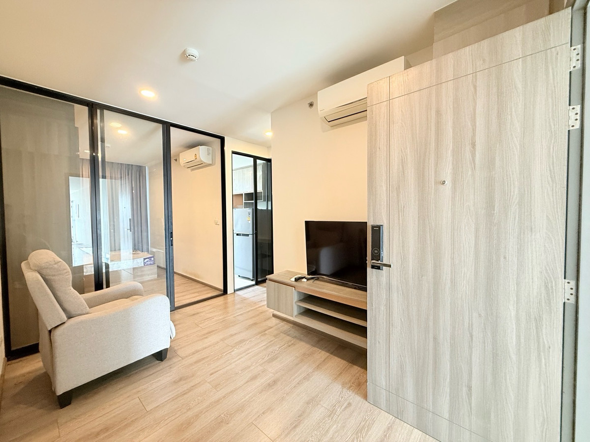 For RentCondoBangna, Bearing, Lasalle : knights bridge collage condo Sukumvit 107