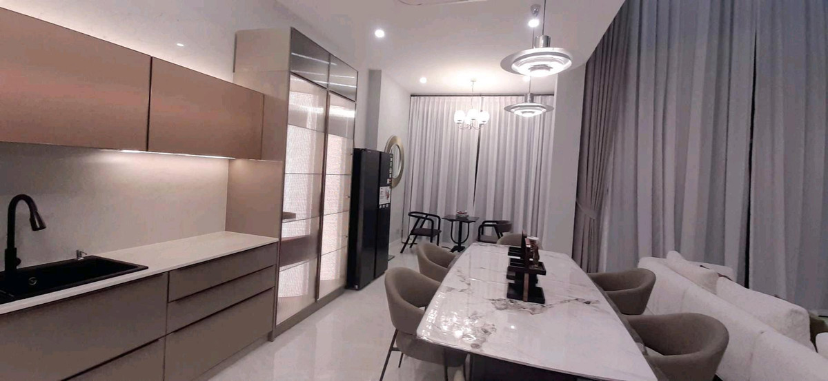 For RentHouseYothinpattana,CDC : Luxury 3-story house, 8 bedrooms, fully furnished, beautifully decorated, for rent in Yothin Phatthana-Ramindra area, near Crystal Design Center (CDC), only 2.3 km.