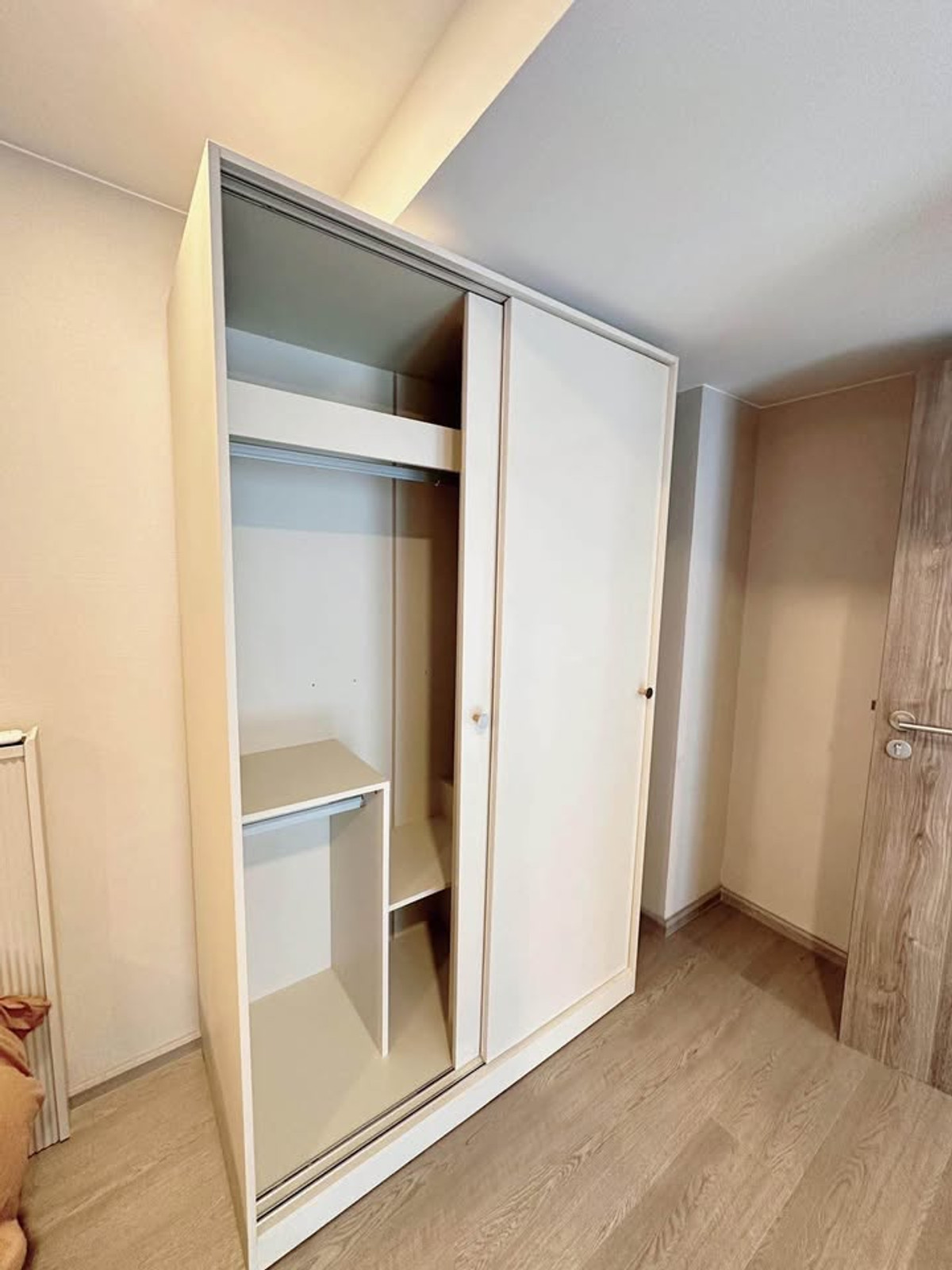 For RentCondoSiam Paragon ,Chulalongkorn,Samyan : For rent: Cooper Siam 1BR Duplex, high ceiling, airy, comfortable, near BTS Stadium.