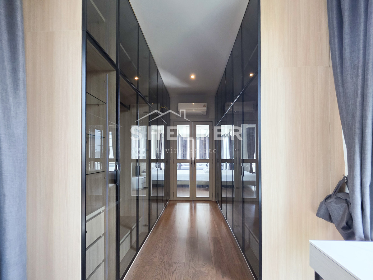 For RentHousePattanakan, Srinakarin : Single house ready for rent, Super Luxury, near Brighton International School | Wellington