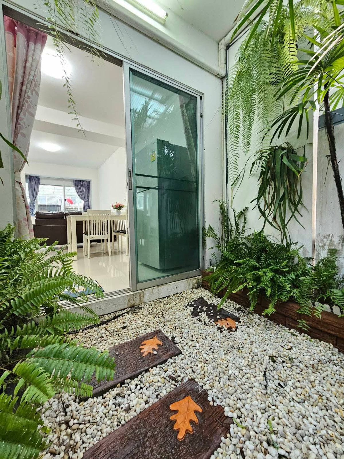 For SaleTownhomePattanakan, Srinakarin : New Baan Rama 9 - Srinakarin / 3 bedrooms (sale with tenant), Baan Mai Rama 9 - Srinakarin / 3 Bedrooms (SALE WITH TENANT) BZD174