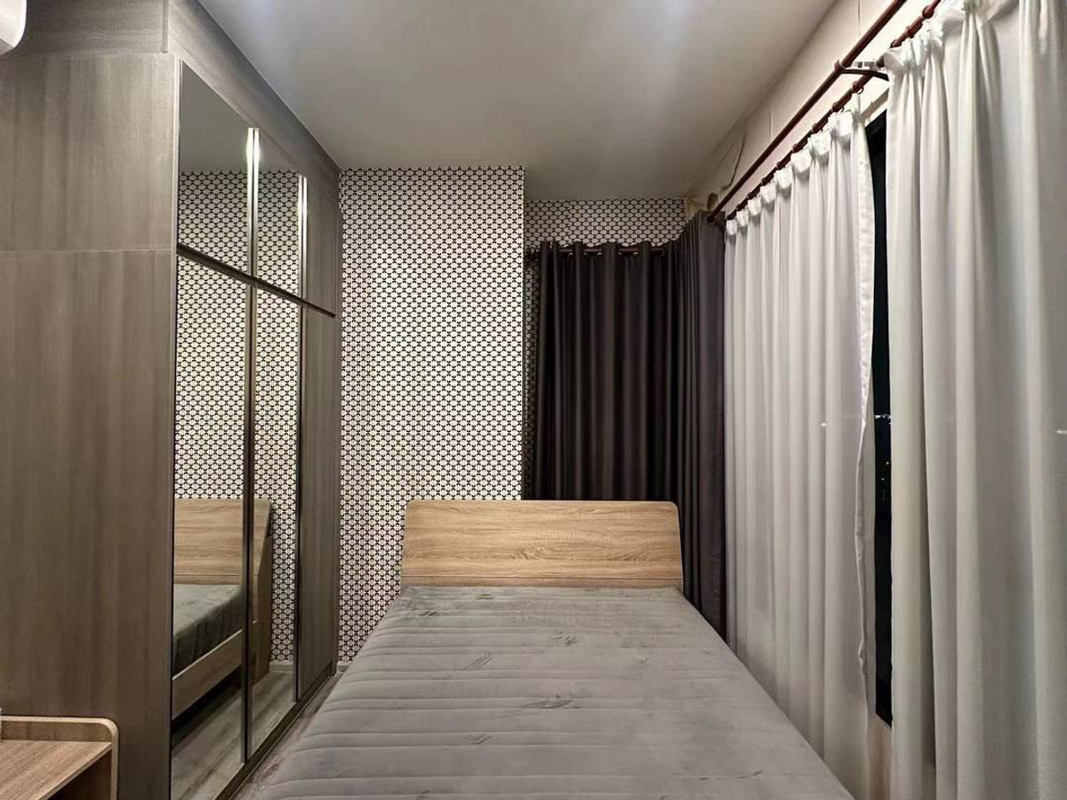 For RentCondoRamkhamhaeng, Hua Mak : Condo for rent: KnightsBridge Collage Ramkhamhaeng, luxury condo in English style, fully furnished, ready to move in, 100 meters from Hua Mak MRT!!