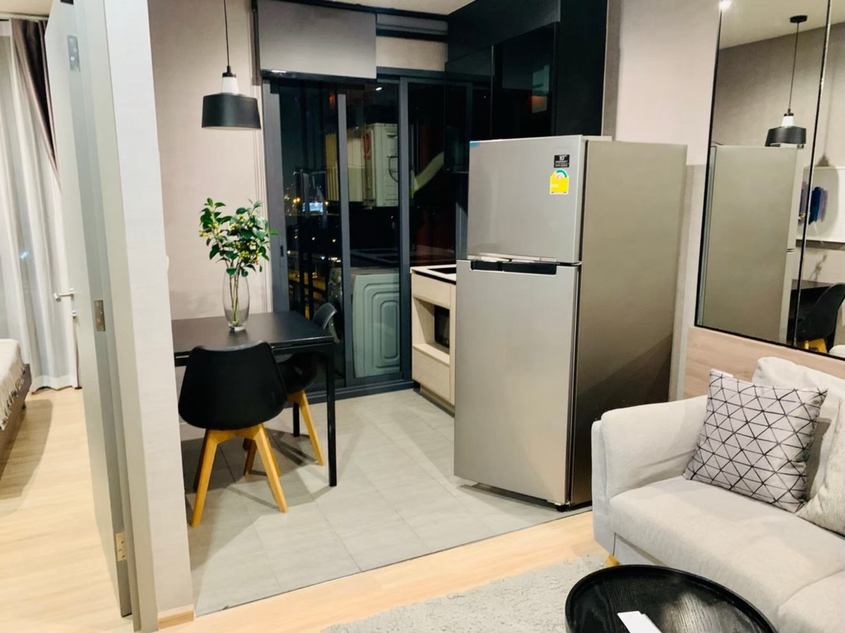 For RentCondoRama9, Petchburi, RCA : For rent: The Base Garden Rama9, ready to move in.