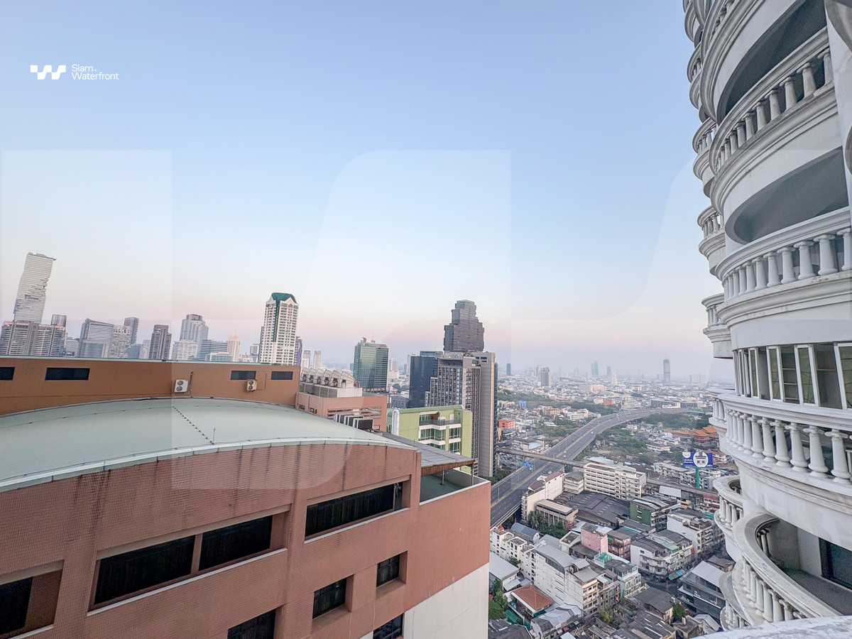 For SaleCondoSilom, Saladaeng, Bangrak : 🔥For Sale, Best Deal🔥 State Tower Silom 1 bedroom 68sqm, 28th floor, city view, beautifully decorated.