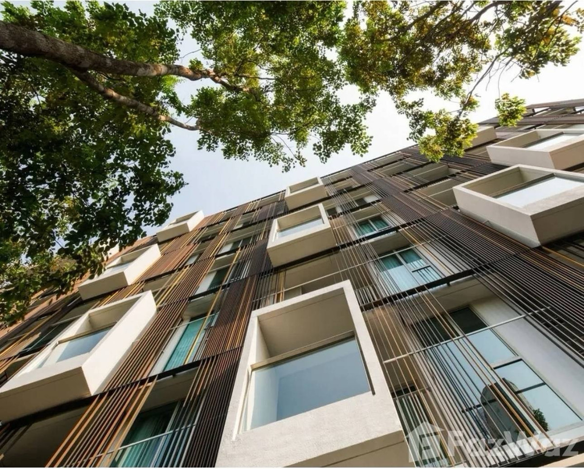 คอนโดสุขุมวิท อโศก ทองหล่อ : 🔥Rent & Sale at Via 31 🔥1BR 1BR.🔥 29,000🔥6.9M 🔥47sqm. Floor3