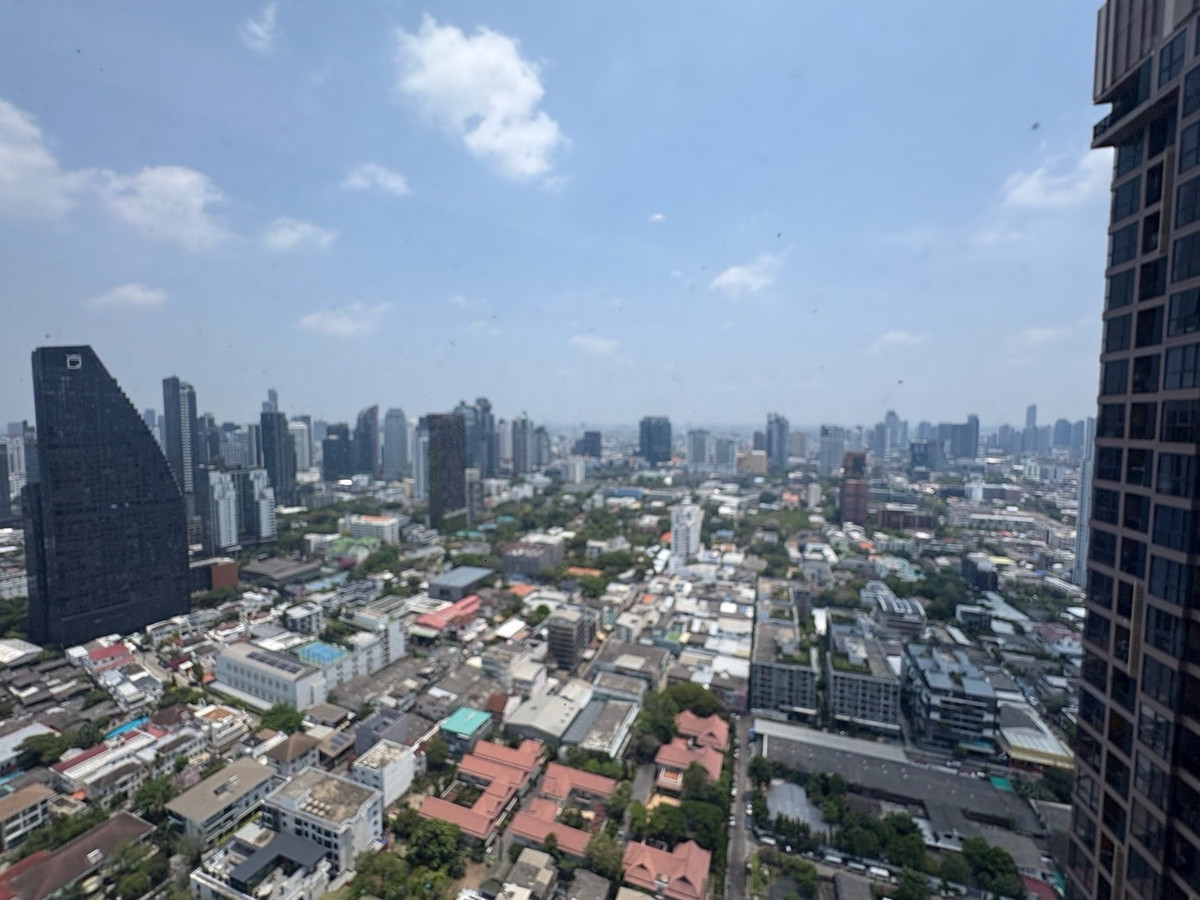 For RentCondoSukhumvit, Asoke, Thonglor : 🔥Rent 1BR🔥35sqm🔥Floor40🔥20,000/month🔥