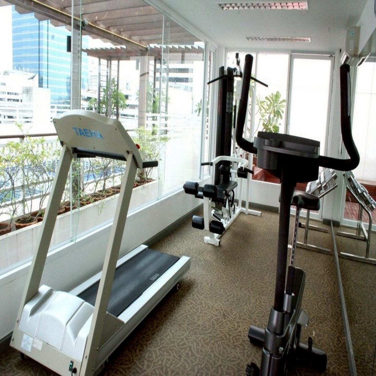 ให้เช่าคอนโดนานา : For Rent Condo Baan Siri Sukhumvit 13 Fully furnished (S15-3389)  