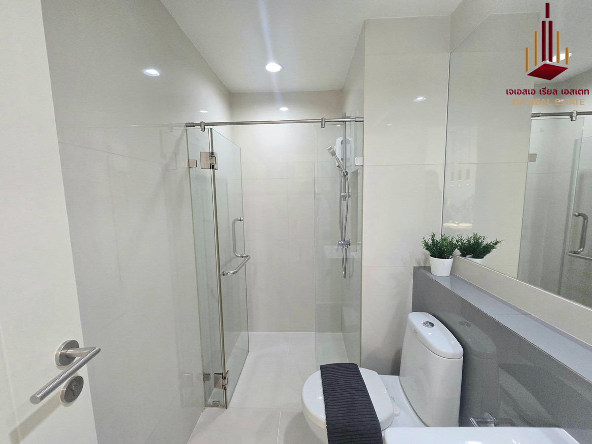 For SaleCondoRattanathibet, Sanambinna : ✨ For Sale: Zelle Rattanathibet Condo ✨ 💰 Only 1,690,000 THB