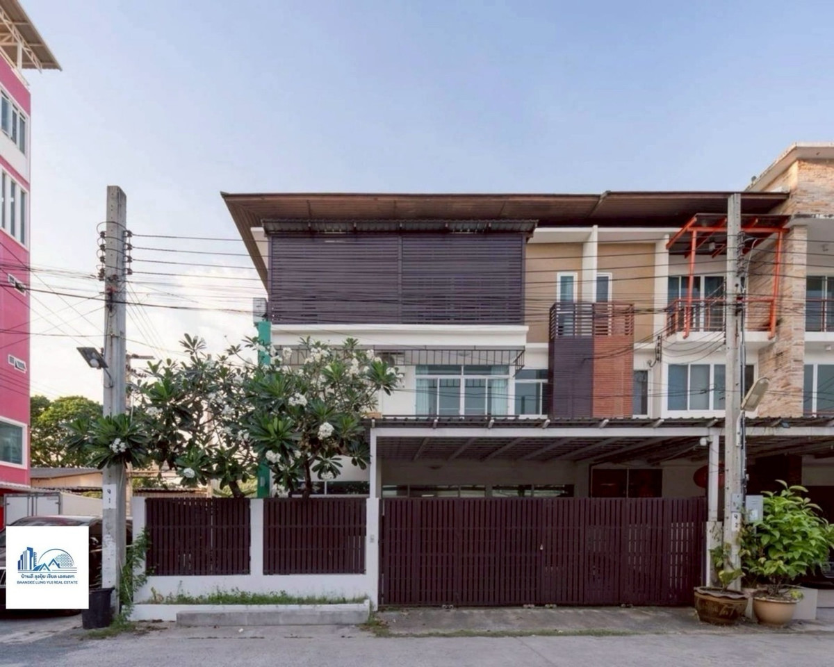 ให้เช่าทาวน์โฮมลาดพร้าว101 แฮปปี้แลนด์ : ให้เช่า Townhome บ้านบดินทร์ลาดพร้าว112 🌲🔆🔆 联排别墅出租，Baan Bodin Ladprao 112。