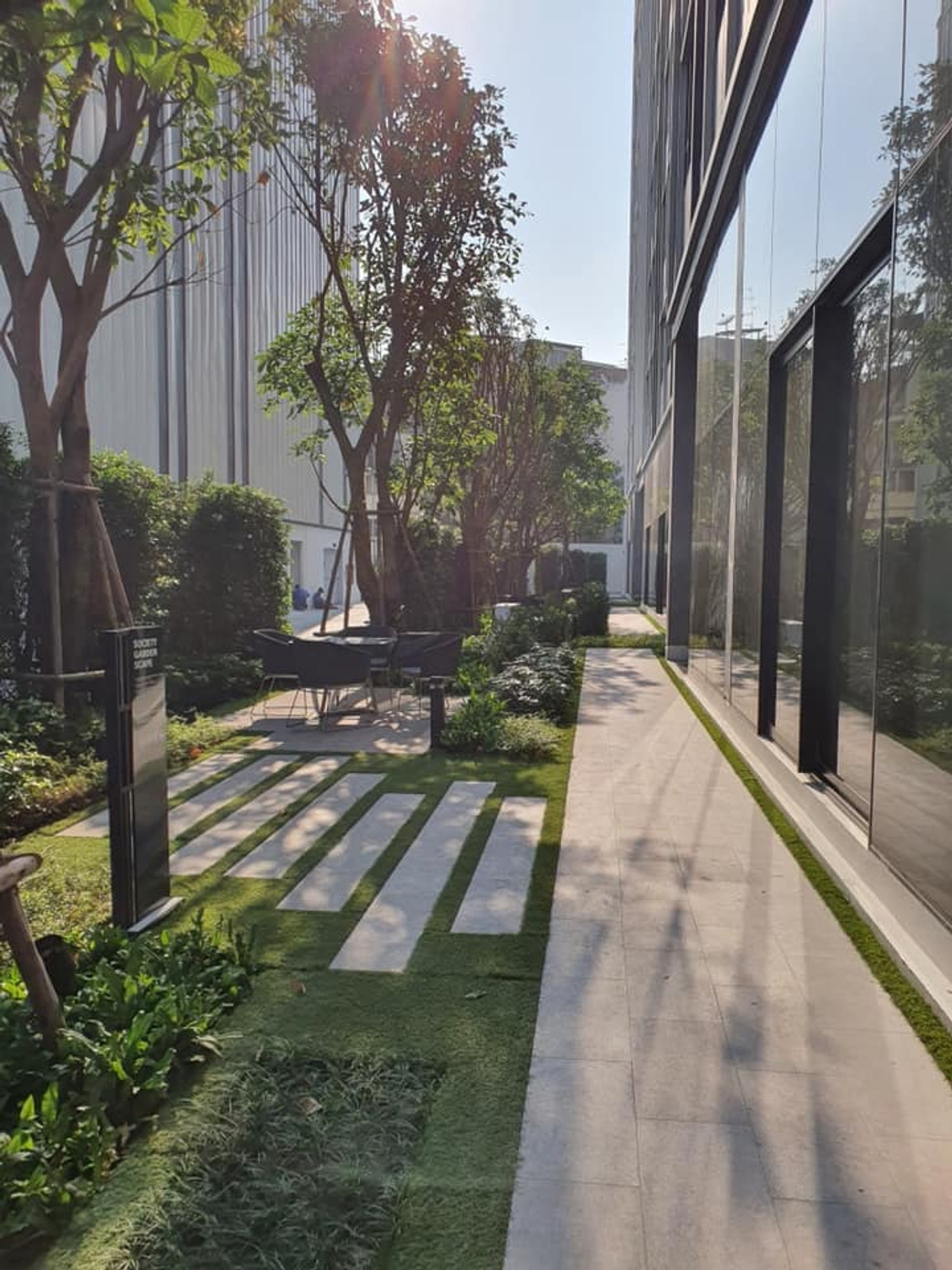 For RentCondoKasetsart, Ratchayothin : 💥DL-10547💥Knightsbridge kaset - society 👉Line : @luxeliving