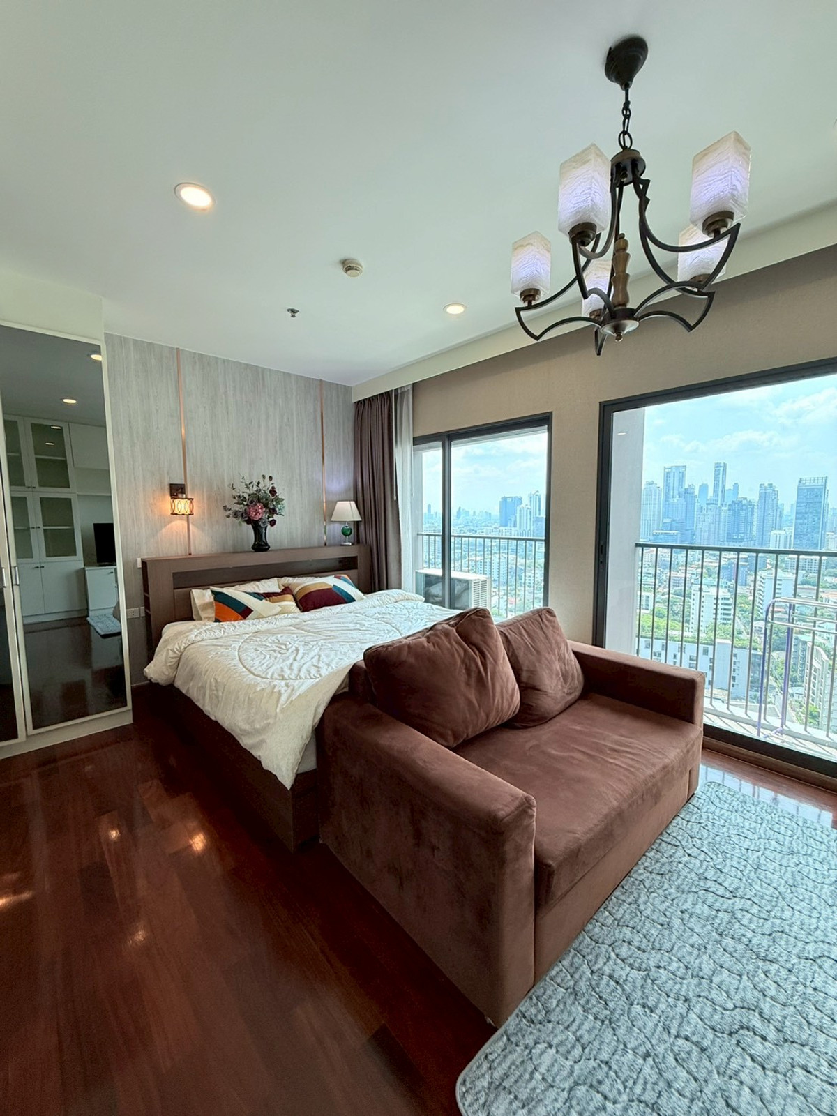 For RentCondoSukhumvit, Asoke, Thonglor : 🔥✨ Condo for Rent – Noble Remix - Direct access to BTS Thonglor✨🔥