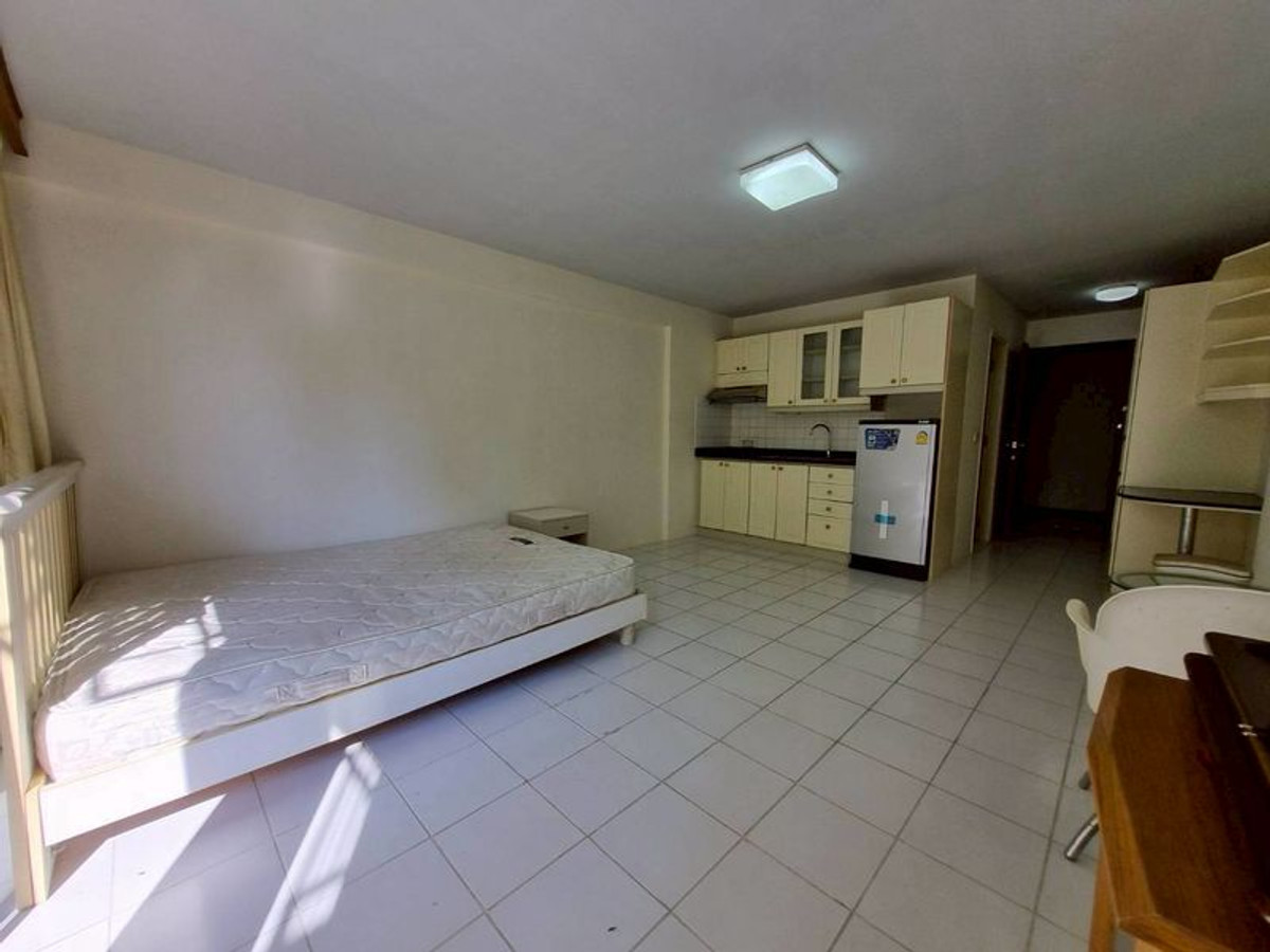 For RentCondoSukhumvit, Asoke, Thonglor : 💸 Only 15,000/month! Raintree Villa Thonglor, Studio room, garden view, has washing machine, ready to move in.