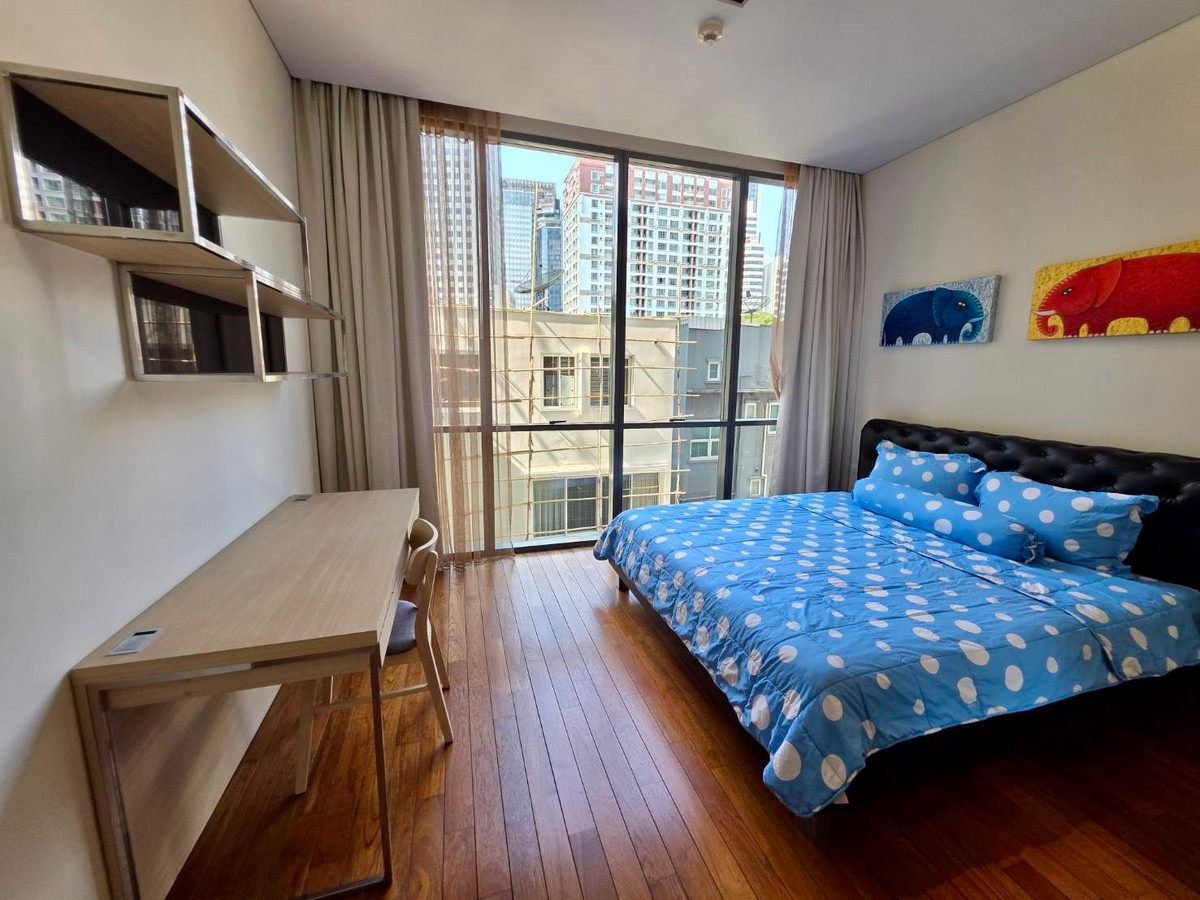 คอนโดสุขุมวิท อโศก ทองหล่อ : Domus Sukhumvit 16: 2+1 bed 3bath 167sqm. Sell: 45,000,000 Rent: 110,000/mth. Am: 0656199198