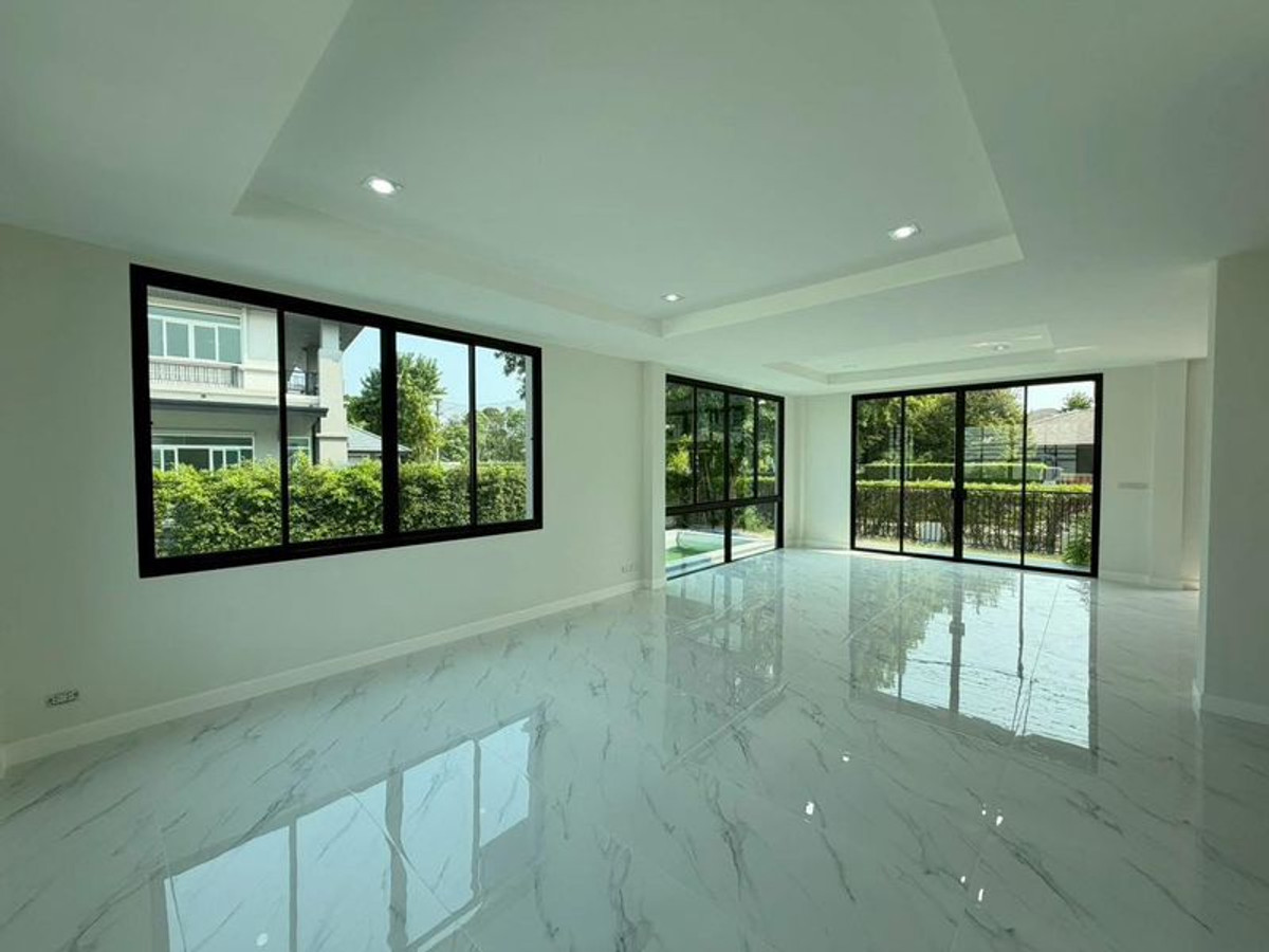 For SaleHouseMahachai Samut Sakhon : 2-story detached house, Nusasiri City Rama 2 Village with private swimming pool, size 154.4 square wah, 3 bedrooms, Bang Chuet Subdistrict. Mueang Samut Sakhon Samut Sakhon Province