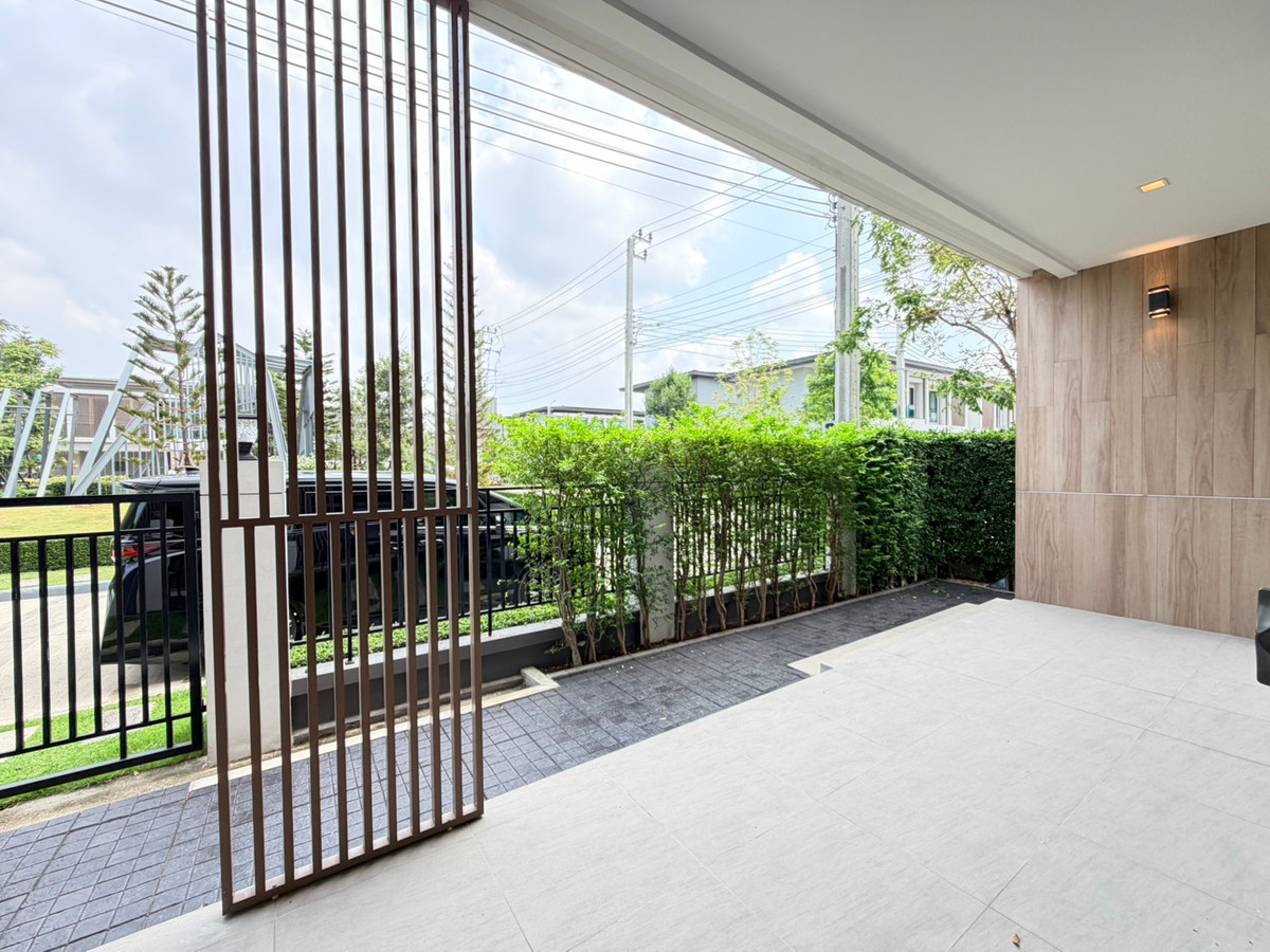 ขายบ้านบางนา แบริ่ง ลาซาล :  ขายบ้านเดี่ยวหรู โครงการ Bangkok Boulevard บางนา-ศรีนครินทร์ (SA-01)