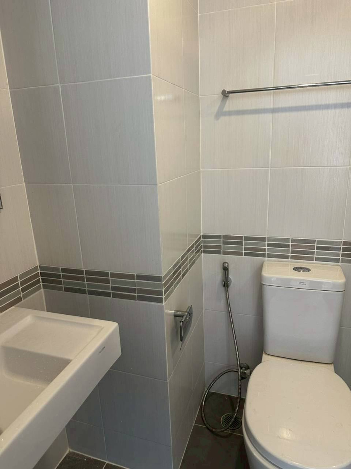 ให้เช่าคอนโดบางนา แบริ่ง ลาซาล : ✅ LPBN118 ✅ Line : @p2nproperty