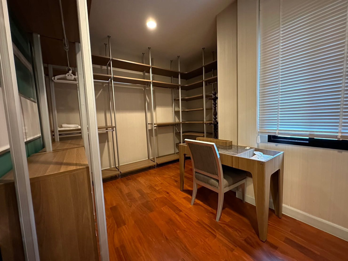 ขายบ้านนวมินทร์ รามอินทรา : แกรนด์ บางกอก บูเลอวาร์ด รัชดา - รามอินทรา 2 / 4 ห้องนอน (ขาย), Grand Bangkok Boulevard Ratchada - Ramindra 2 / 4 Bedrooms (FOR SALE) MNT031