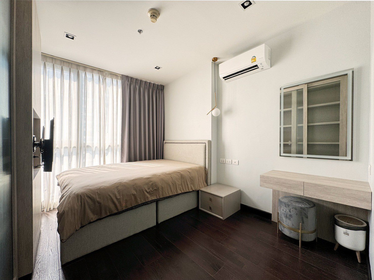 CondoRatchathewi,Phayathai : IDEO Q Phayathai for for sale 61 sqm 1 bed 1 bath 43,500 per month for sale 9.59 MB