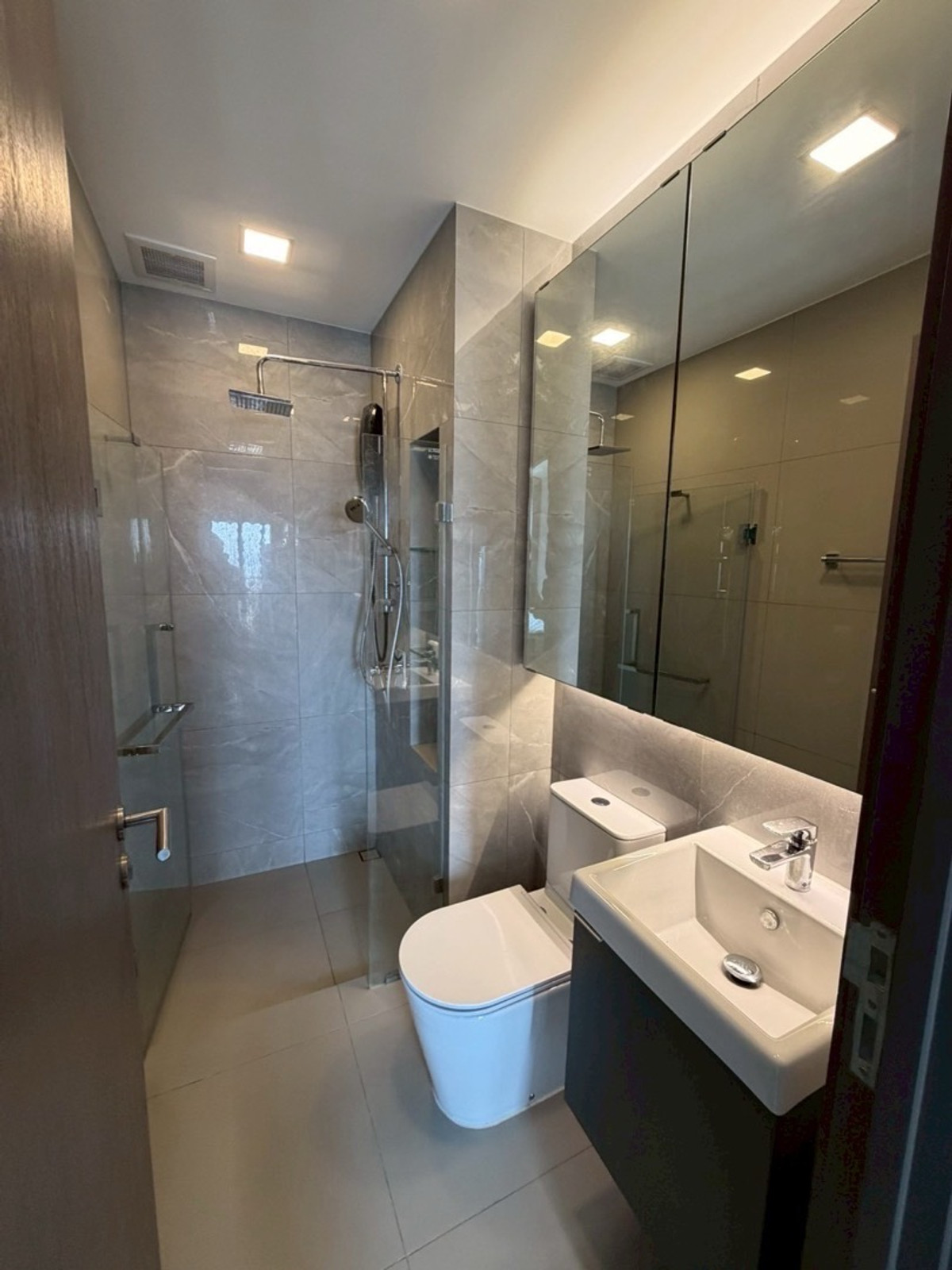 ให้เช่าคอนโดสะพานควาย จตุจักร : ให้เช่า เดอะ ไพรเวซี่ จตุจักร วิวยอดฮิต รีบจองเลย