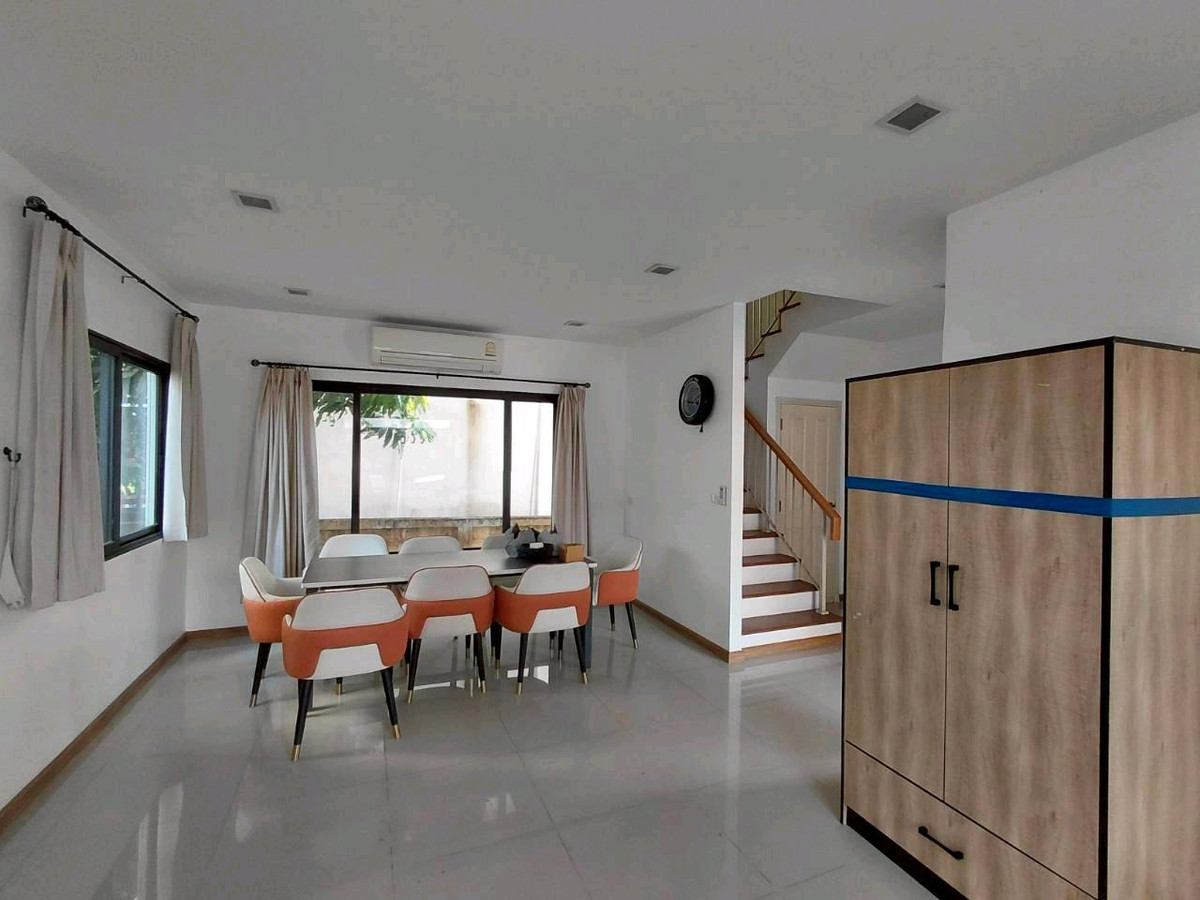 ให้เช่าบ้านนวมินทร์ รามอินทรา : 🏡 ให้เช่า โกลเด้นท์ เพรสทีช สุขาภิบาล5 พร้อมเข้าอยู่