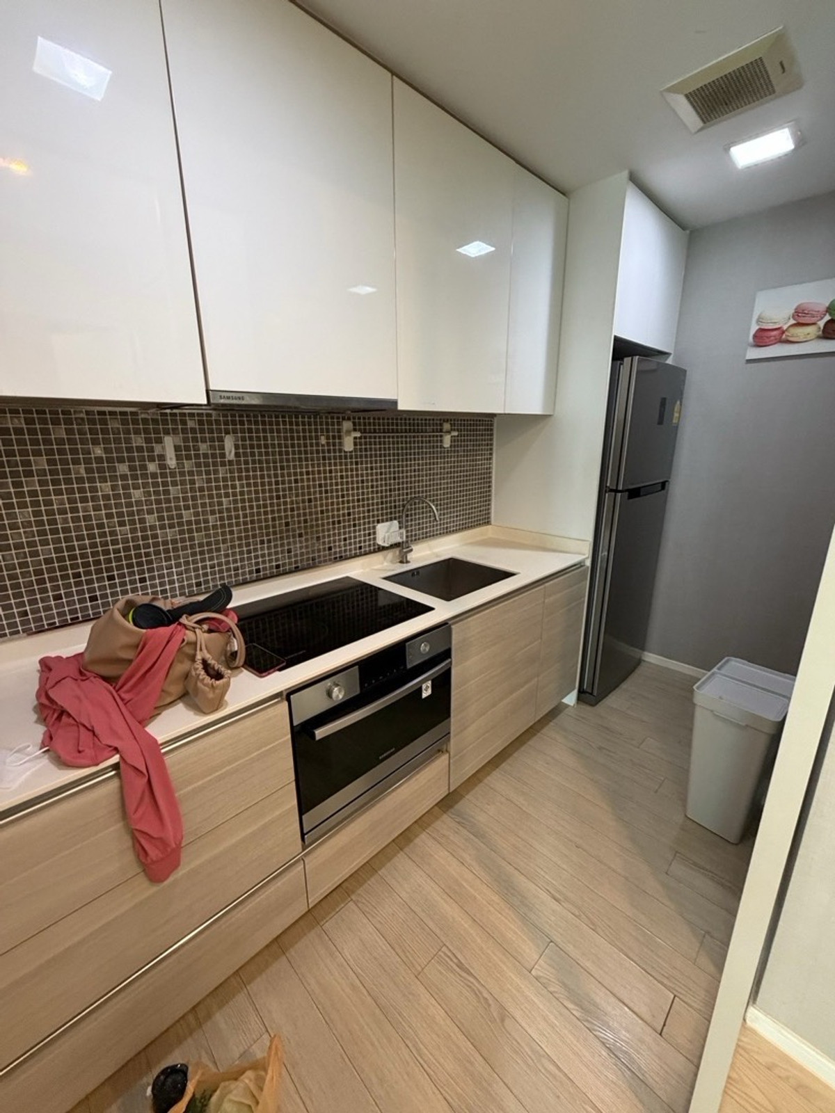 For RentCondoSukhumvit, Asoke, Thonglor : For rent The Room Sukhumvit 21 ☎️ 0912322009