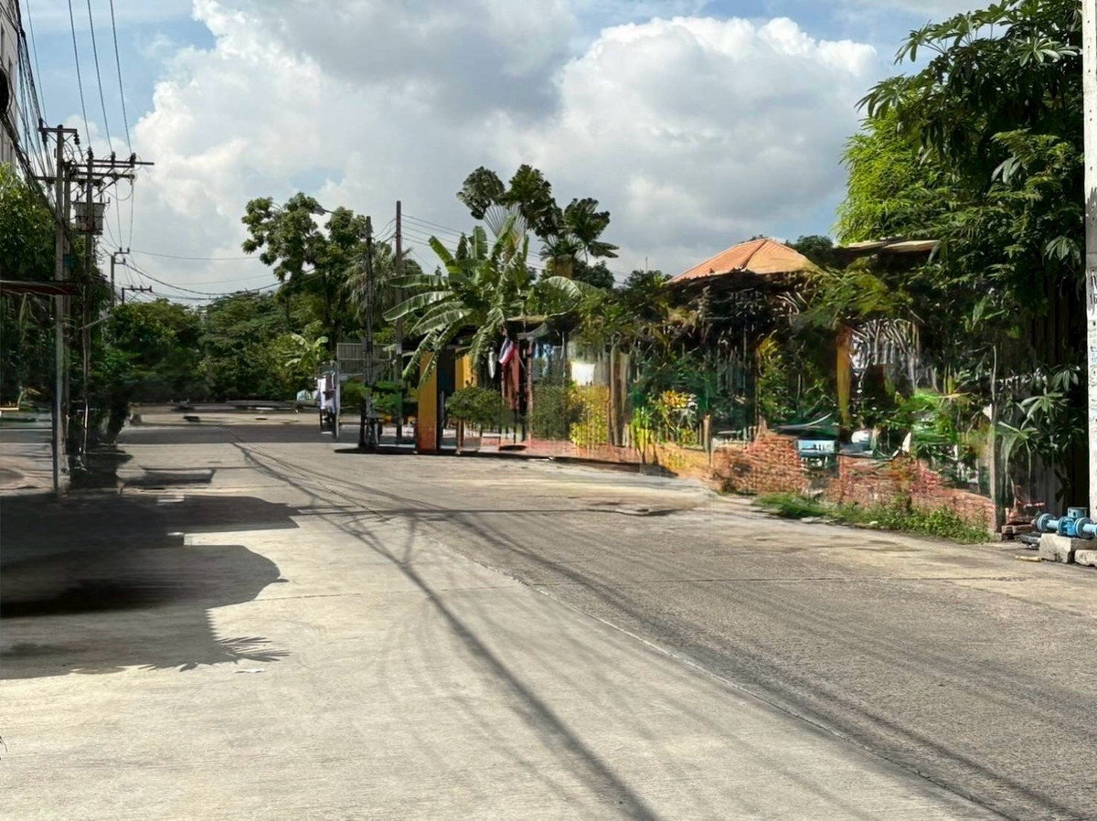 ที่ดินรามคำแหง หัวหมาก : ขาย/เช่า ที่ดิน รามคำแหง ใกล้ MRT ที่ดินแปลงใหญ่ 386 ตารางวา พร้อมสิ่งปลูกสร้าง เหมาะพัฒนาอพาร์ทเม้นท์ โฮมออฟฟิศ ลงทุน