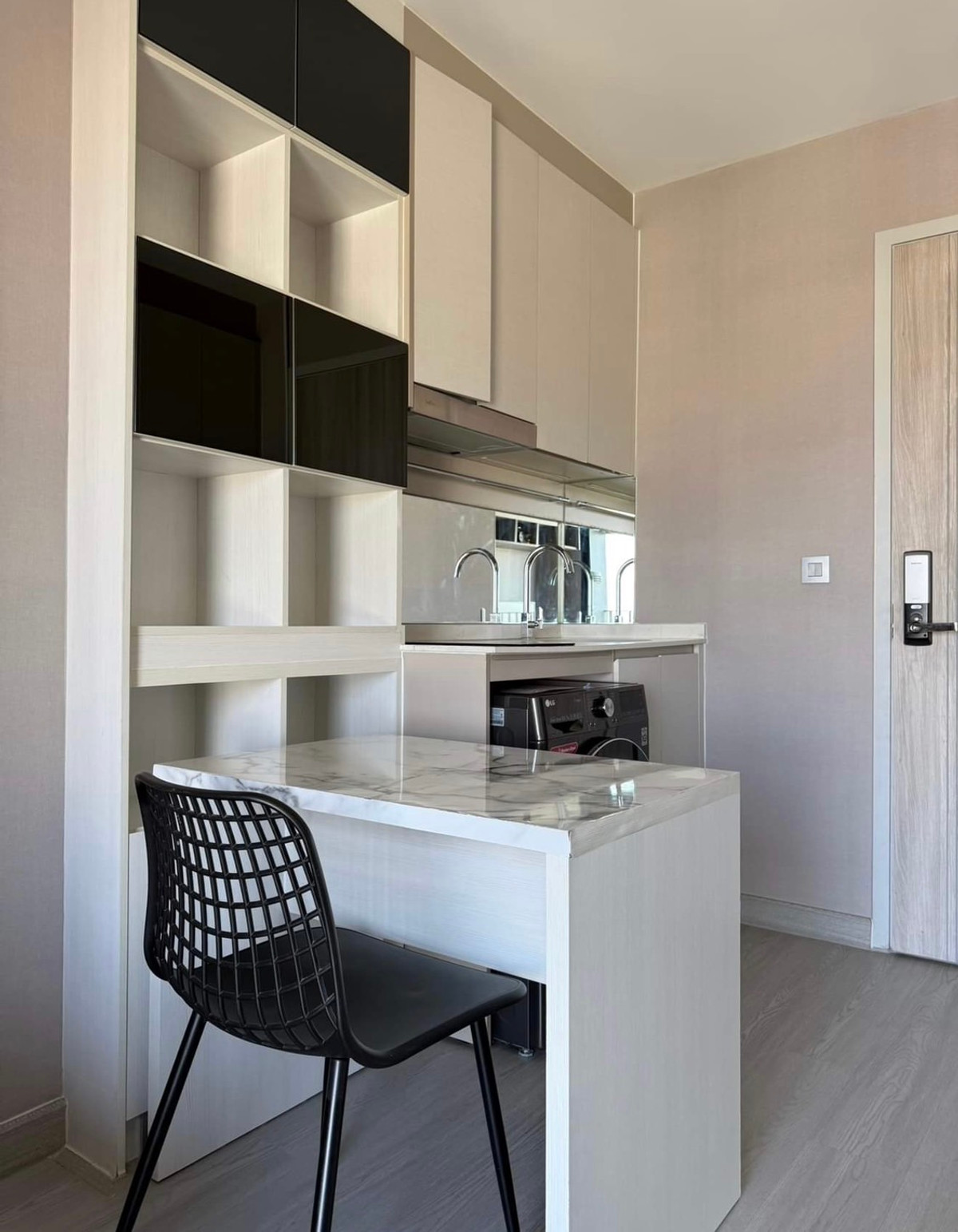 ให้เช่าคอนโดสาทร นราธิวาส : ให้เช่า 📍 Knightsbridge Prime Sathorn 📍 เฟอร์นิเจอร์ และ เครื่องใช้ไฟฟ้าครบ ใกล้ BTS ช่องนนทรี