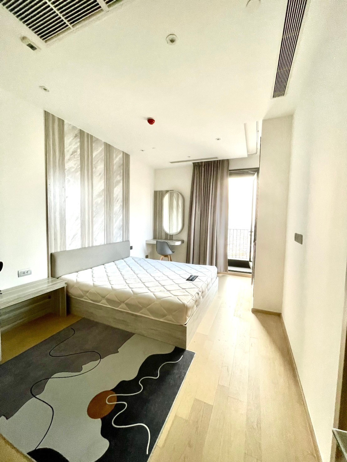 ให้เช่าคอนโดพระราม 9 เพชรบุรีตัดใหม่ RCA : ให้เช่า คอนโด  Ashton Asoke Rama 9  2 ห้องนอน 91 ตร.ม.  ตกแต่งครบ พร้อมเฟอร์นิเจอร์ครบ