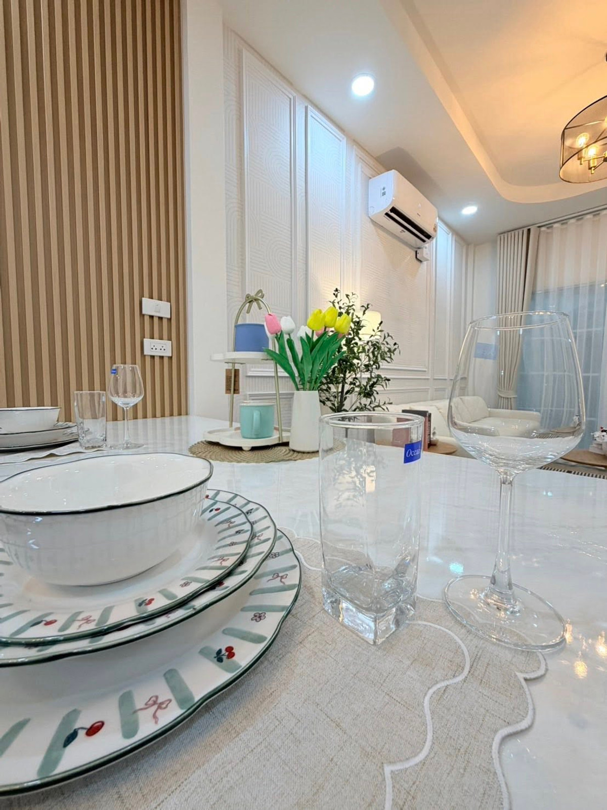 For SaleTownhomePattaya, Bangsaen, Chonburi : Chokchai Village 4 / 2 Bedrooms (FOR SALE) BEWN143