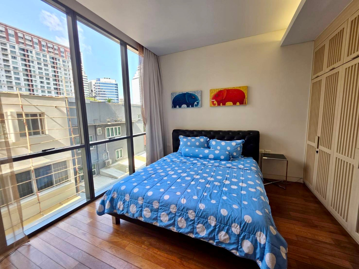 คอนโดสุขุมวิท อโศก ทองหล่อ : Domus Sukhumvit 16: 2+1 bed 3bath 167sqm. Sell: 45,000,000 Rent: 110,000/mth. Am: 0656199198