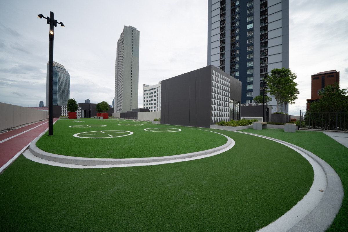 For RentCondoRatchadapisek, Huaikwang, Suttisan : Condo for Rent: Quintara Mhy Gen — Large Studio 23.64 sq.m. near MRT Huai Khwang, Only 13,000 THB/Month